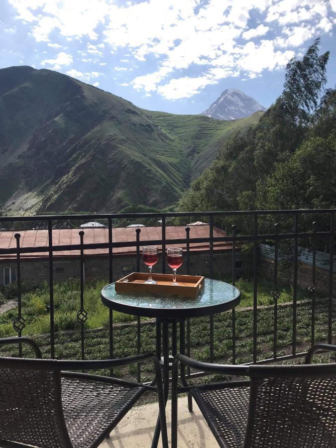 Hotel Crystal Kazbegi Exterior foto